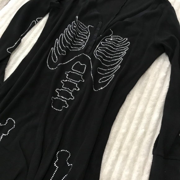 Victoria’s Secret Halloween - Picture 5 of 7